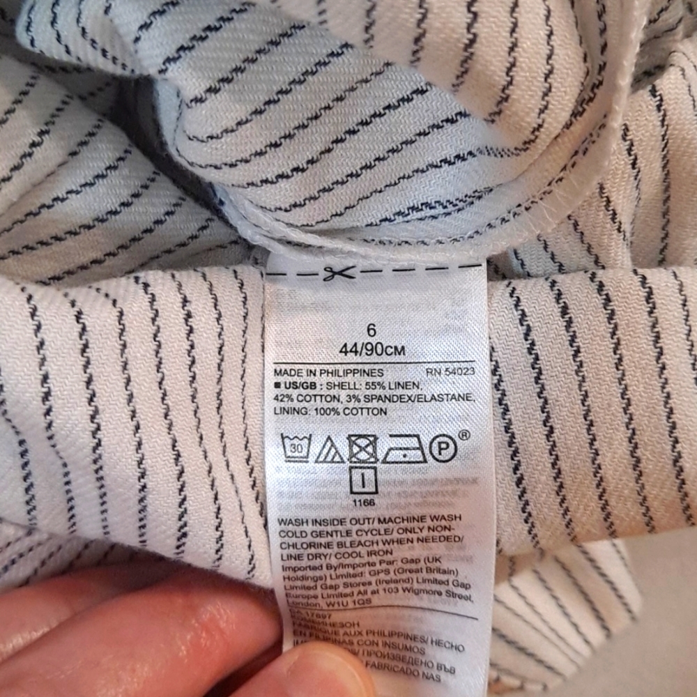 Banana Republic size 6 cropped jumpsuit - Picture 4 of 4